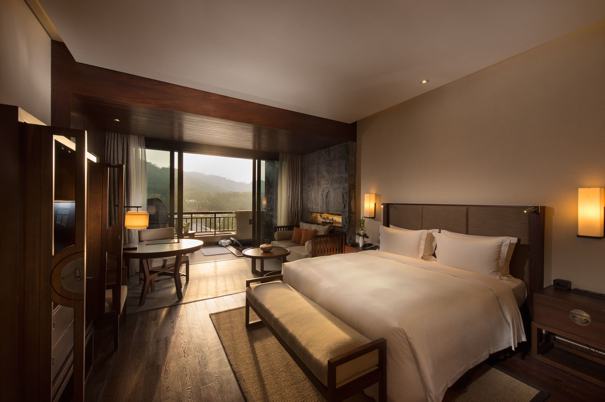 Doubletree Resort By Hilton Hotel Hainan - Qixianling Hot Spring Baoting Eksteriør billede