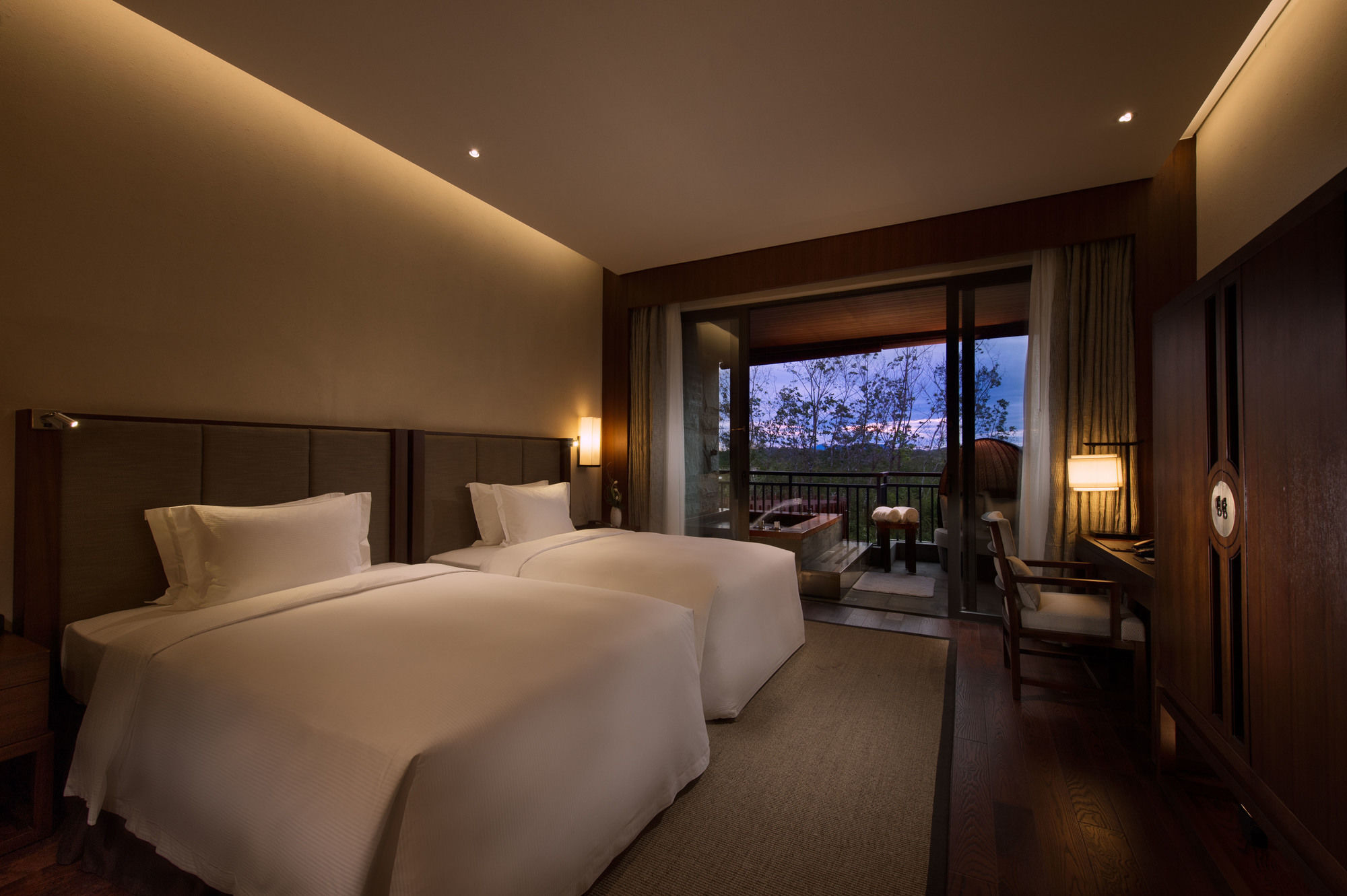 Doubletree Resort By Hilton Hotel Hainan - Qixianling Hot Spring Baoting Eksteriør billede