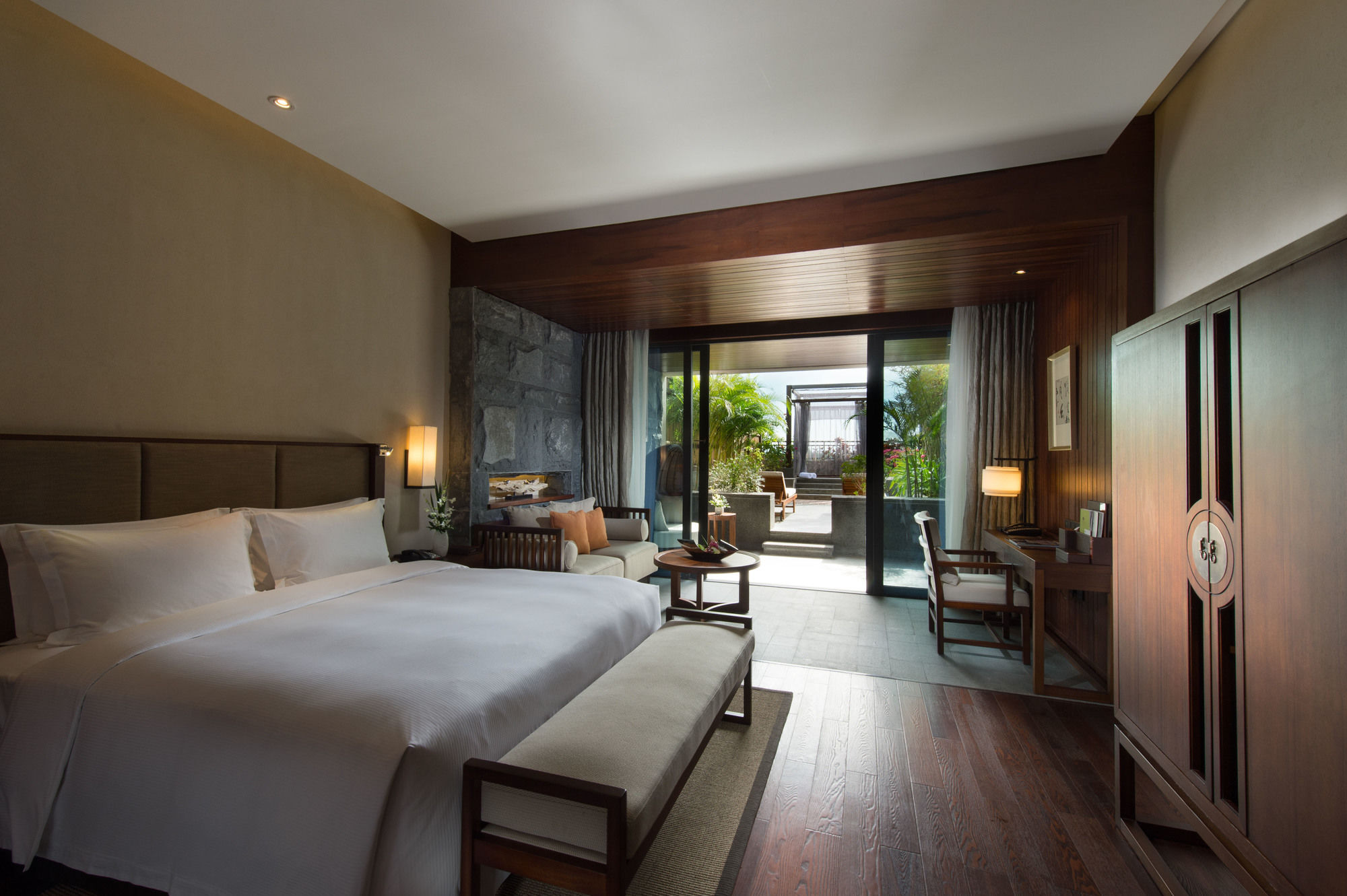 Doubletree Resort By Hilton Hotel Hainan - Qixianling Hot Spring Baoting Eksteriør billede