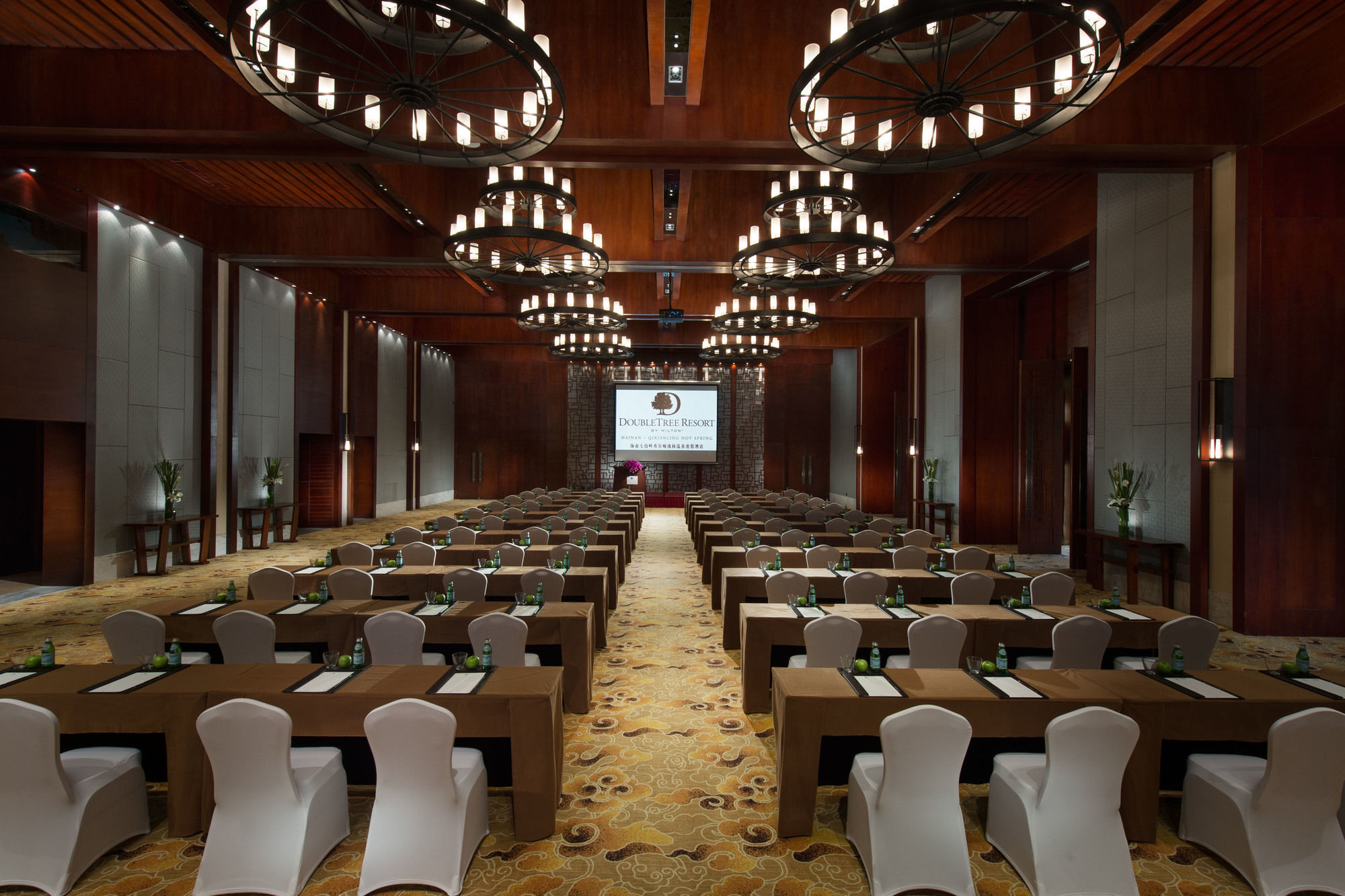 Doubletree Resort By Hilton Hotel Hainan - Qixianling Hot Spring Baoting Eksteriør billede
